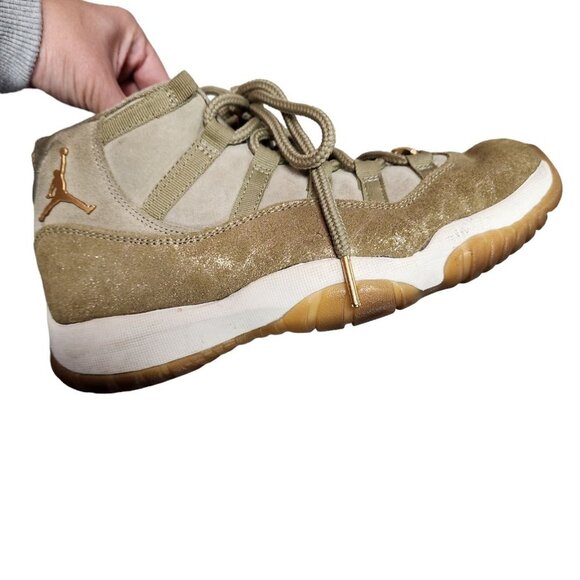 NIKE‎ AIR JORDAN 11 RETRO NEUTRAL OLIVE-STOUT 2018 AR0715-200 WMNS SZ 8.5 - Picture 13 of 16